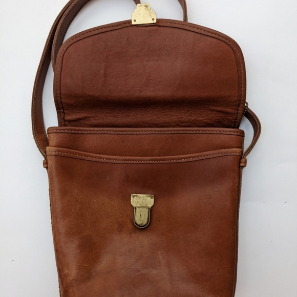 Vintage Coach Jackson Bucket №9912 in British Tan - Picture 2 of 6